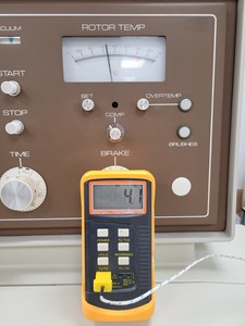 Thumbnail image of Beckman Centrifuge  Model - J2-21 with JA-10 10000rpm Rotor Lab