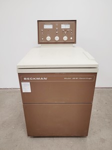 Thumbnail image of Beckman Centrifuge  Model - J2-21 with JA-10 10000rpm Rotor Lab