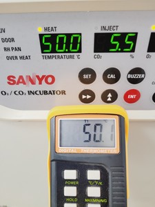 Thumbnail image of Sanyo O2/CO2 Laboratory Incubator  Model - MCO-5M Lab
