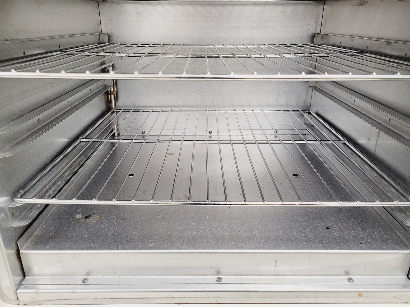 Image of Leader GP 100 Benchtop Oven  Model - GP100CLAD250HYD Lab