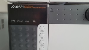 Thumbnail image of Shimadzu LCMS-2020 HPLC Mass Spectrometer System - LC-20AP, SIL-20AC, FCV-12AH 
