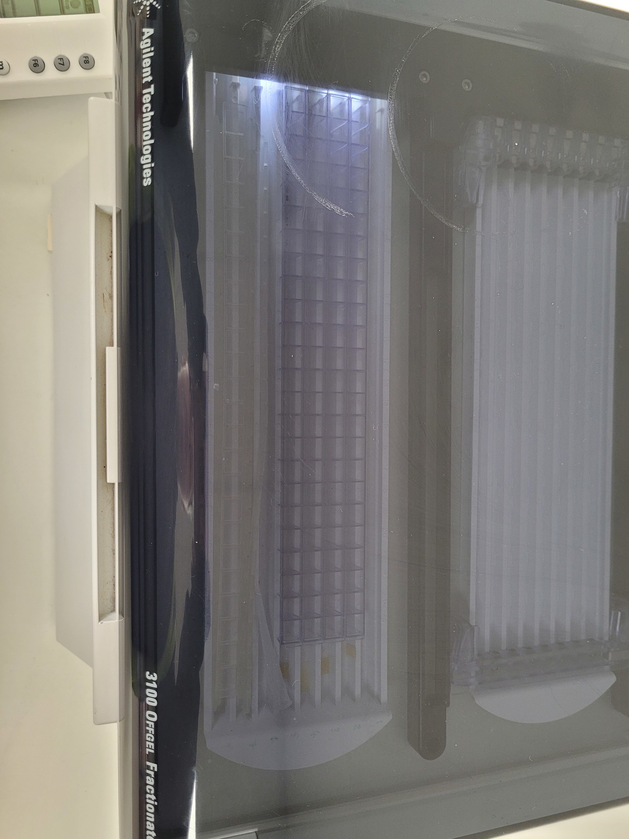 Image of Agilent Technologies 3100 Offgel Fractionator  Model: G3100A Lab