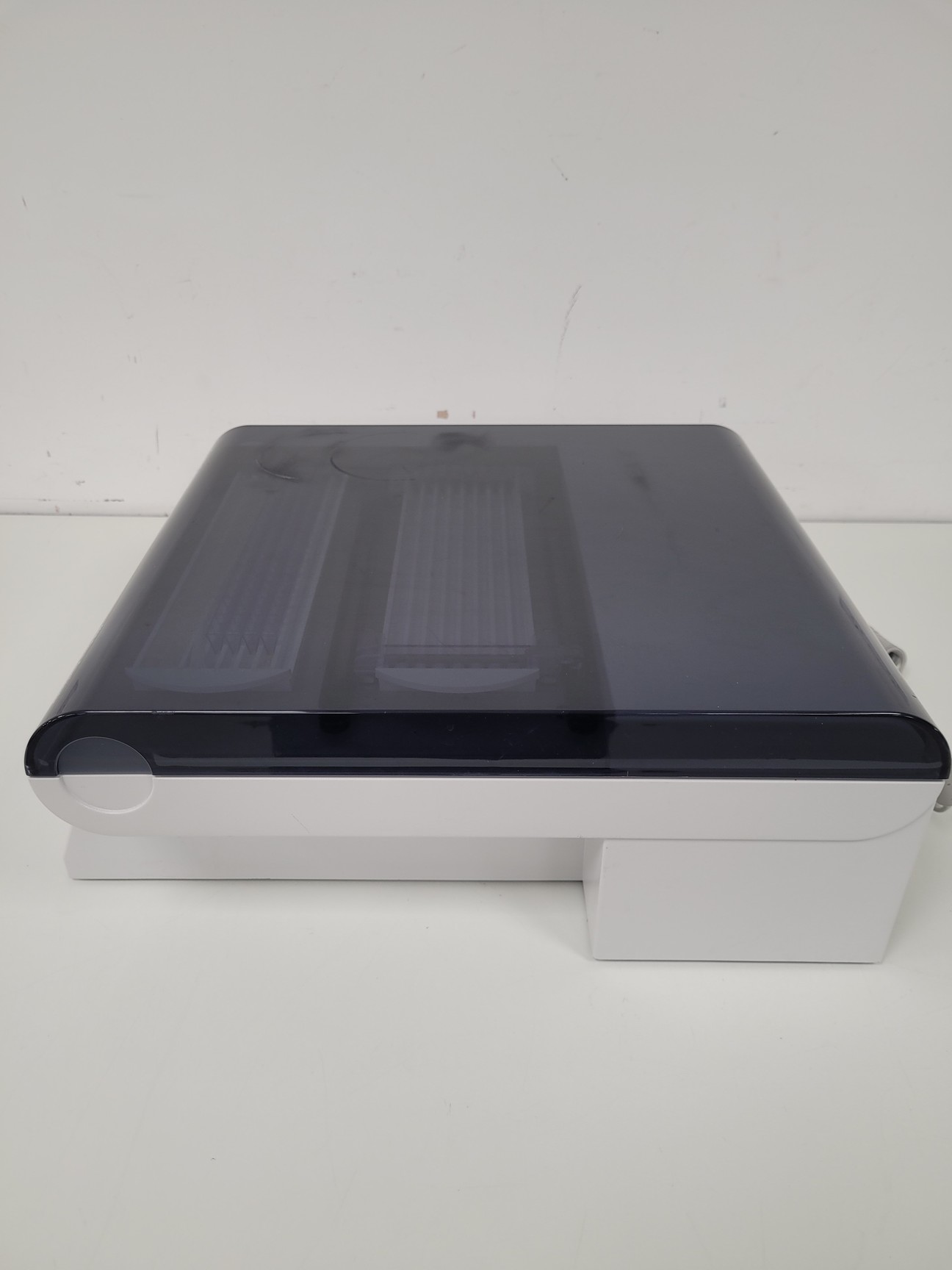 Image of Agilent Technologies 3100 Offgel Fractionator  Model: G3100A Lab