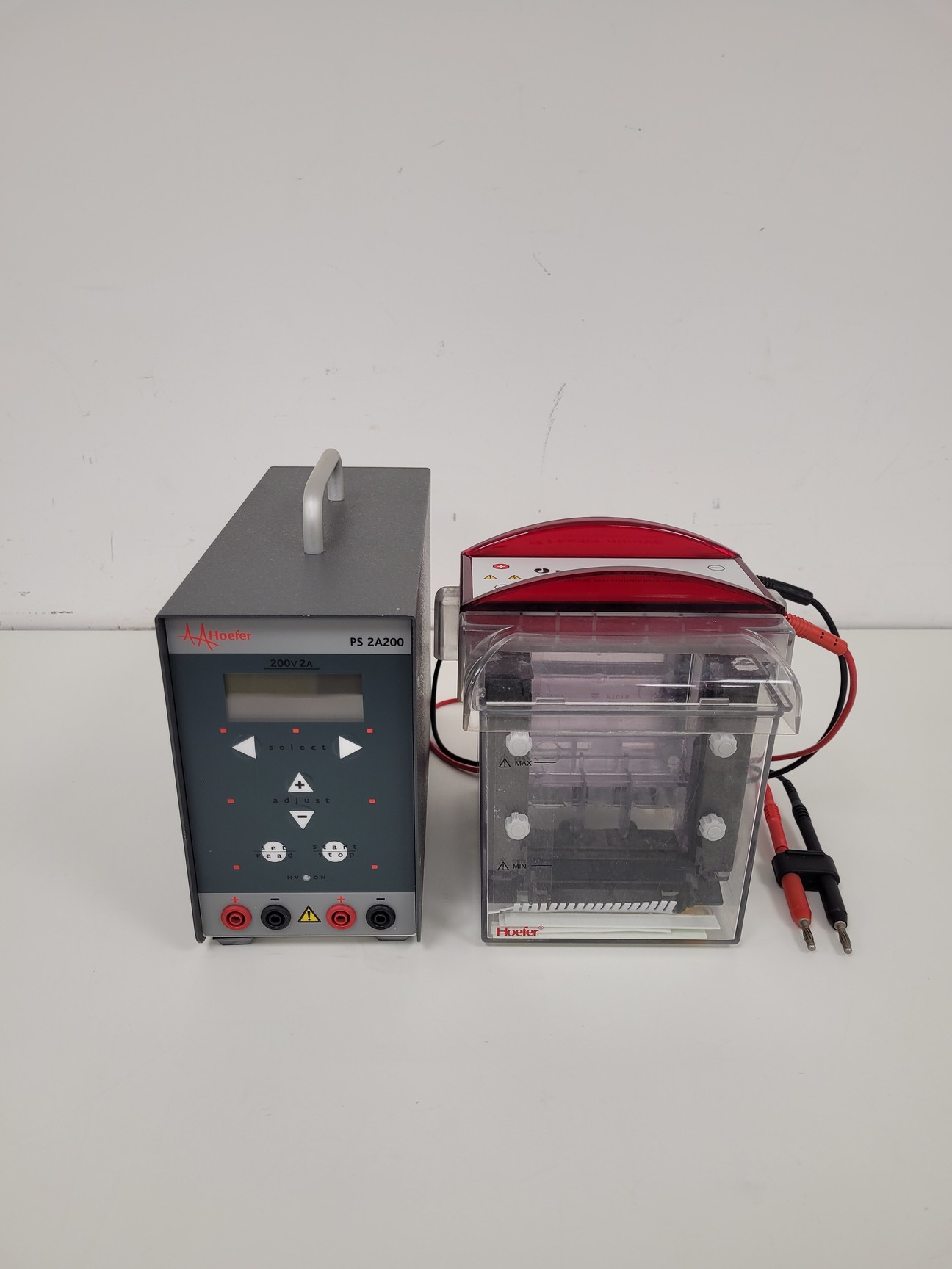 Image of Hoefer MiniVE Vertical Electrophoresis System with PS 2A200 PSU