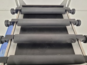 Thumbnail image of IKA Labortechnik KS125 Basic Laboratory Benchtop Platform Shaker Lab
