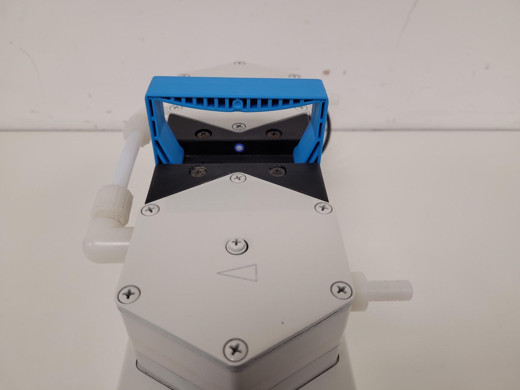 Image of KNF LAB LABOPORT Diaphragm Vacuum Pump  Type: PM20119-840.3 Lab