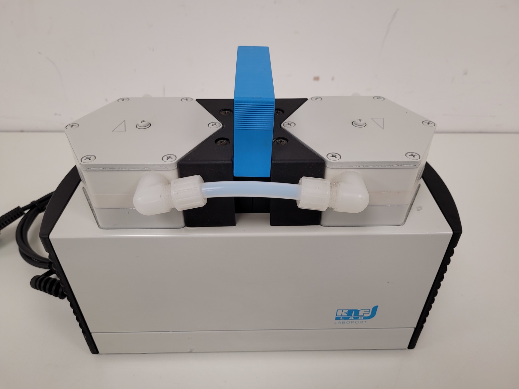 Image of KNF LAB LABOPORT Diaphragm Vacuum Pump  Type: PM20119-840.3 Lab