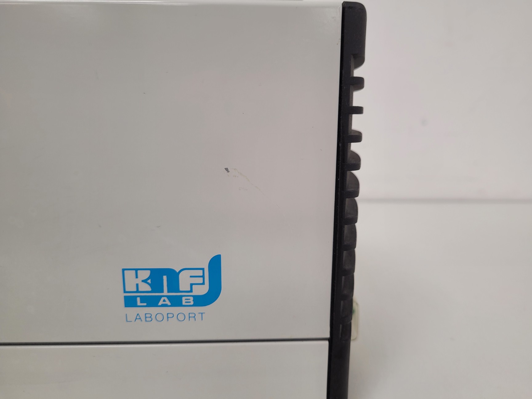 Image of KNF LAB LABOPORT Diaphragm Vacuum Pump  Type: PM20119-840.3 Lab