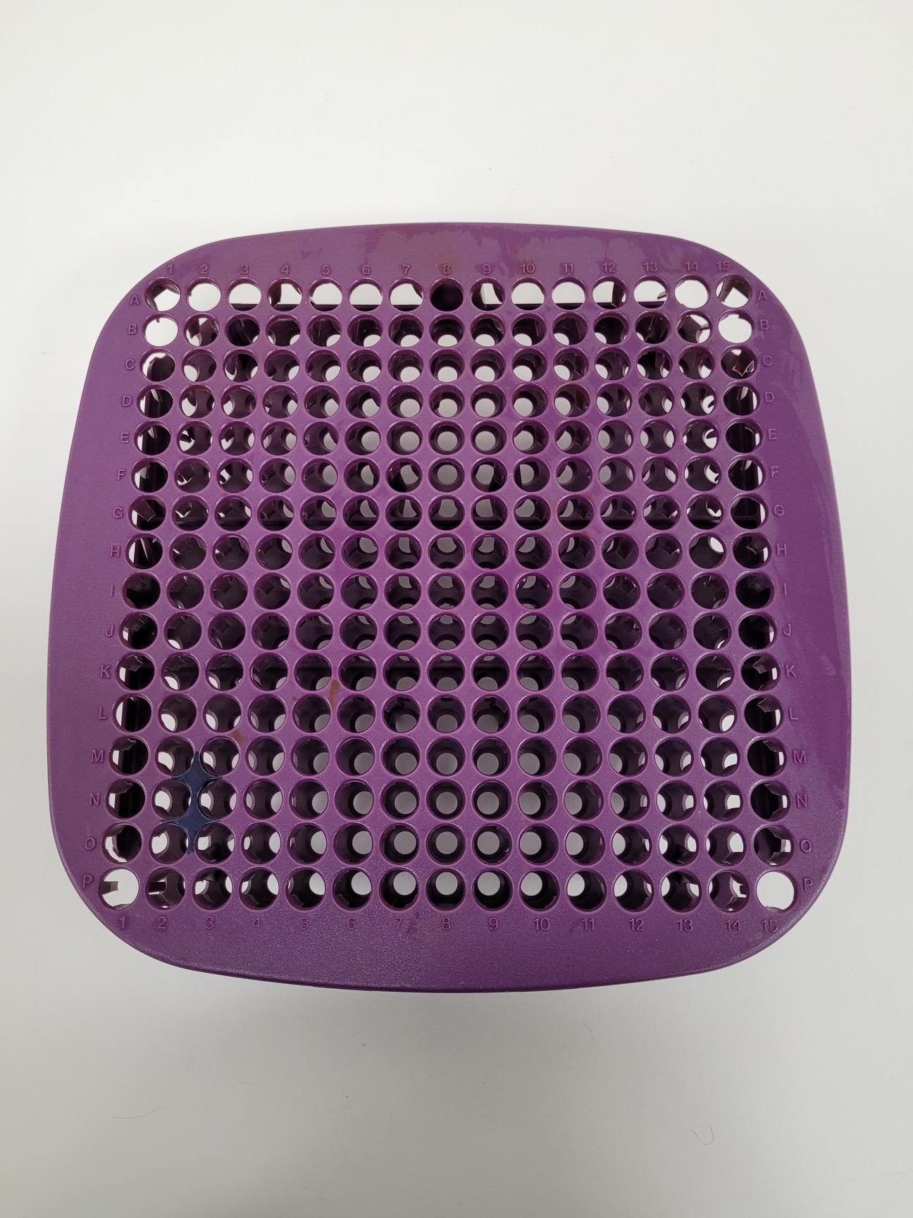 Image of GE AKTA Fraction Collector Frac-950 with Tube Racks Purple, Blue, 15ml, 50ml Lab