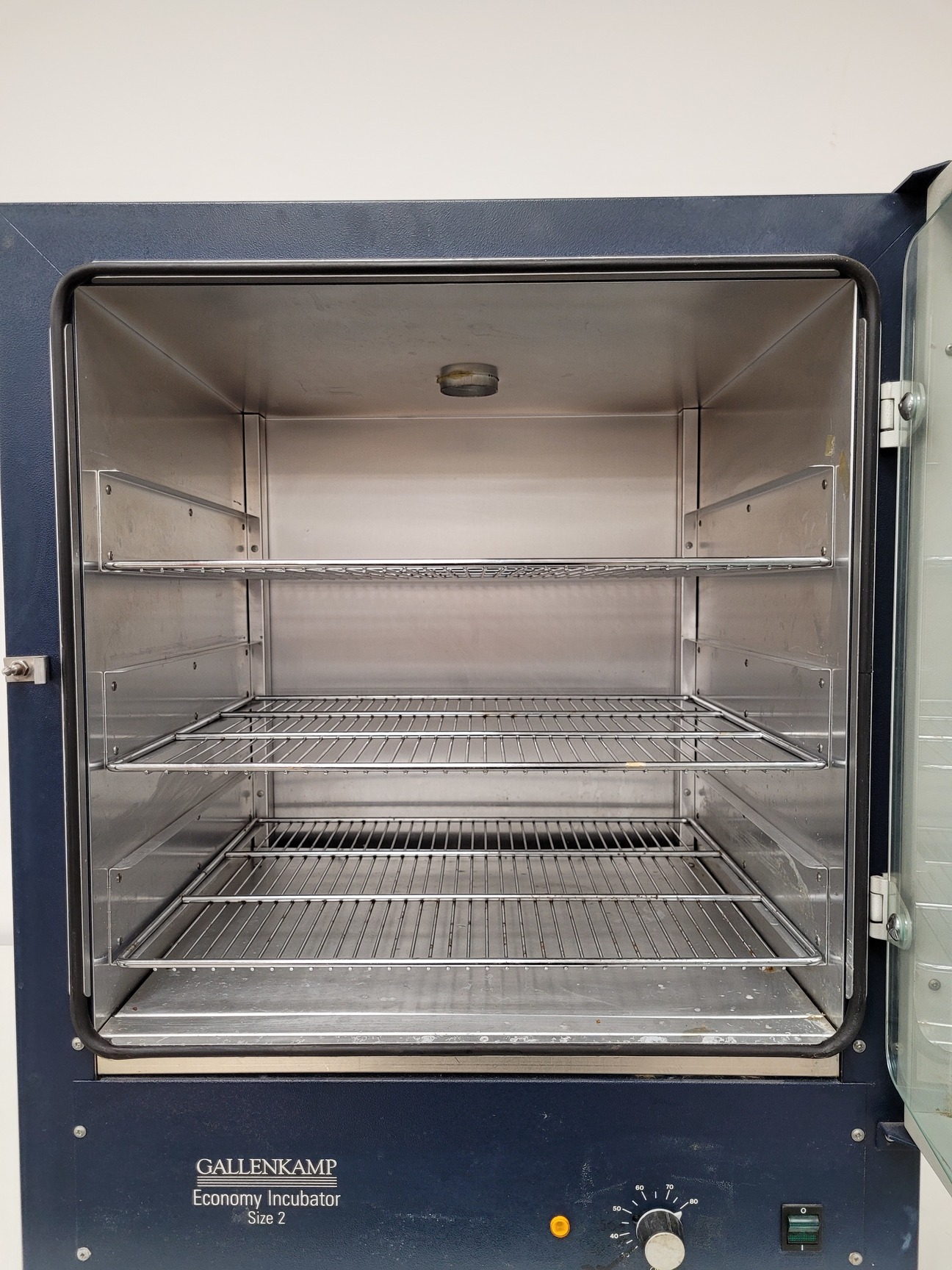 Image of Gallenkamp Economy Laboratory Incubator Size 2 Cat No: INA. 301. 110M Lab