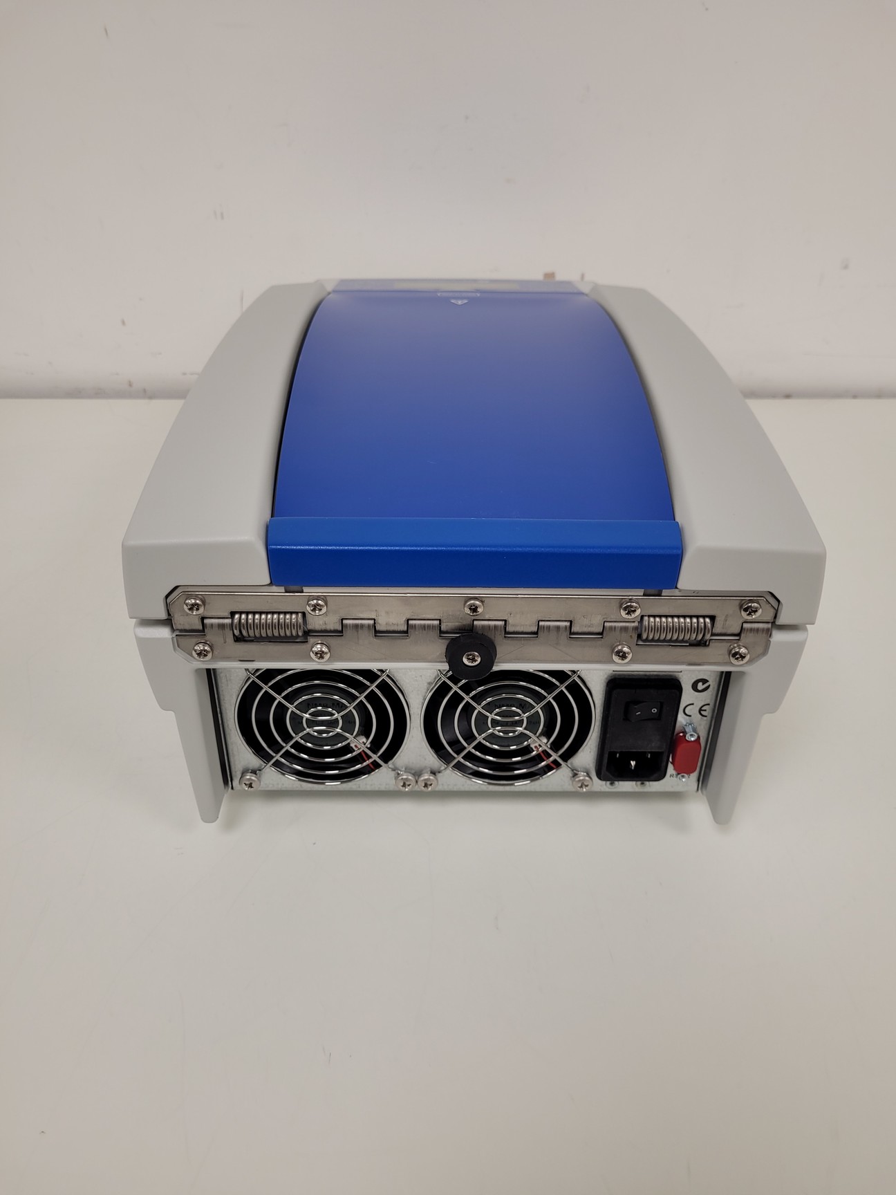 Image of GE Healthcare Ettan IPGphor 3 Isoelectric Focusing System IEF with Software Lab