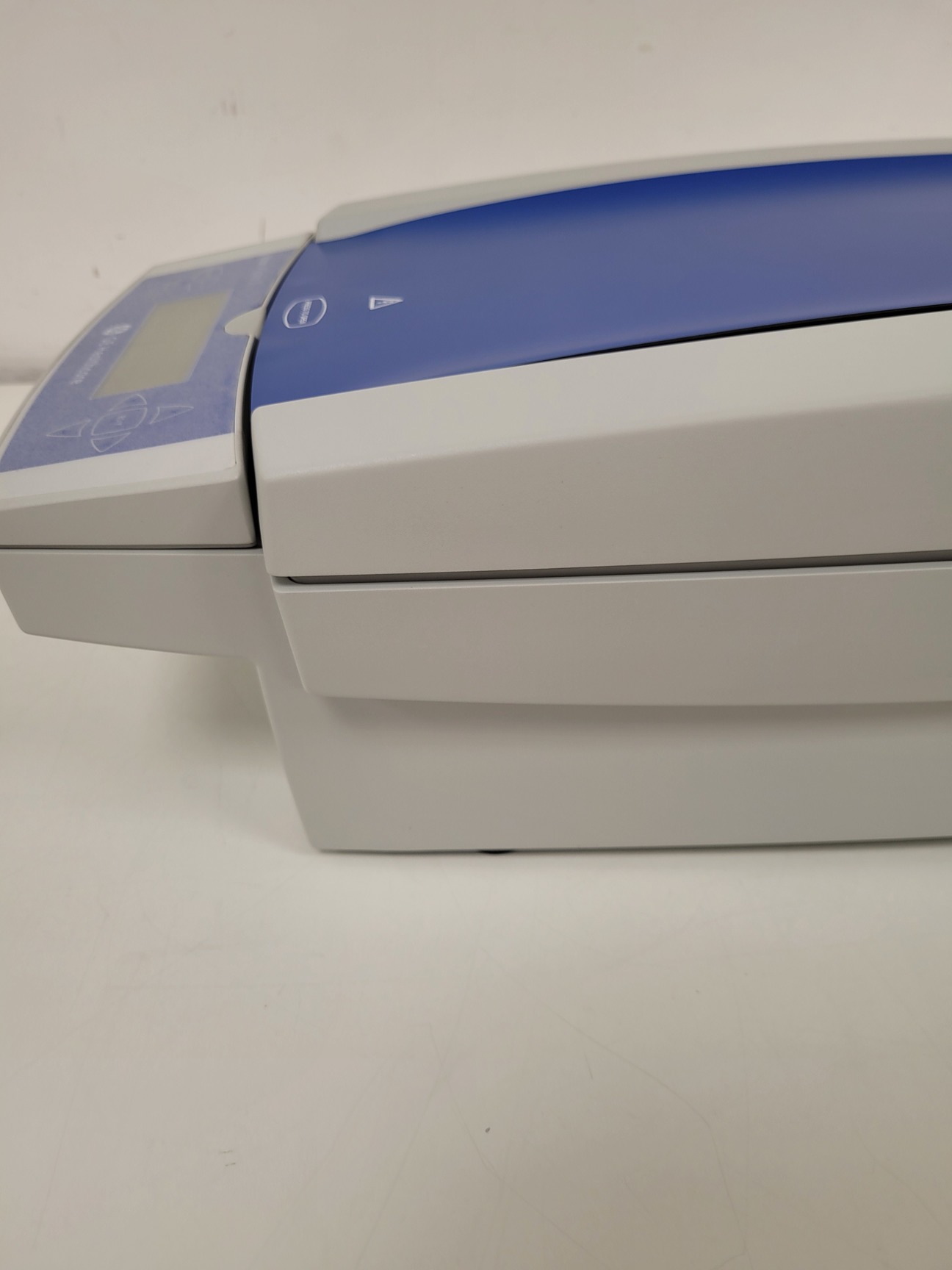 Image of GE Healthcare Ettan IPGphor 3 Isoelectric Focusing System IEF with Software Lab
