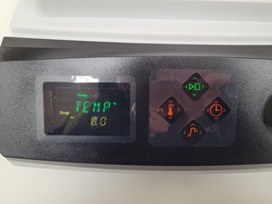 Thumbnail image of Thermo Scientific Digital Shaking Drybath  Cat No 8888028 Lab