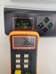 Thumbnail image of Thermo Scientific Digital Shaking Drybath  Cat No 8888028 Lab