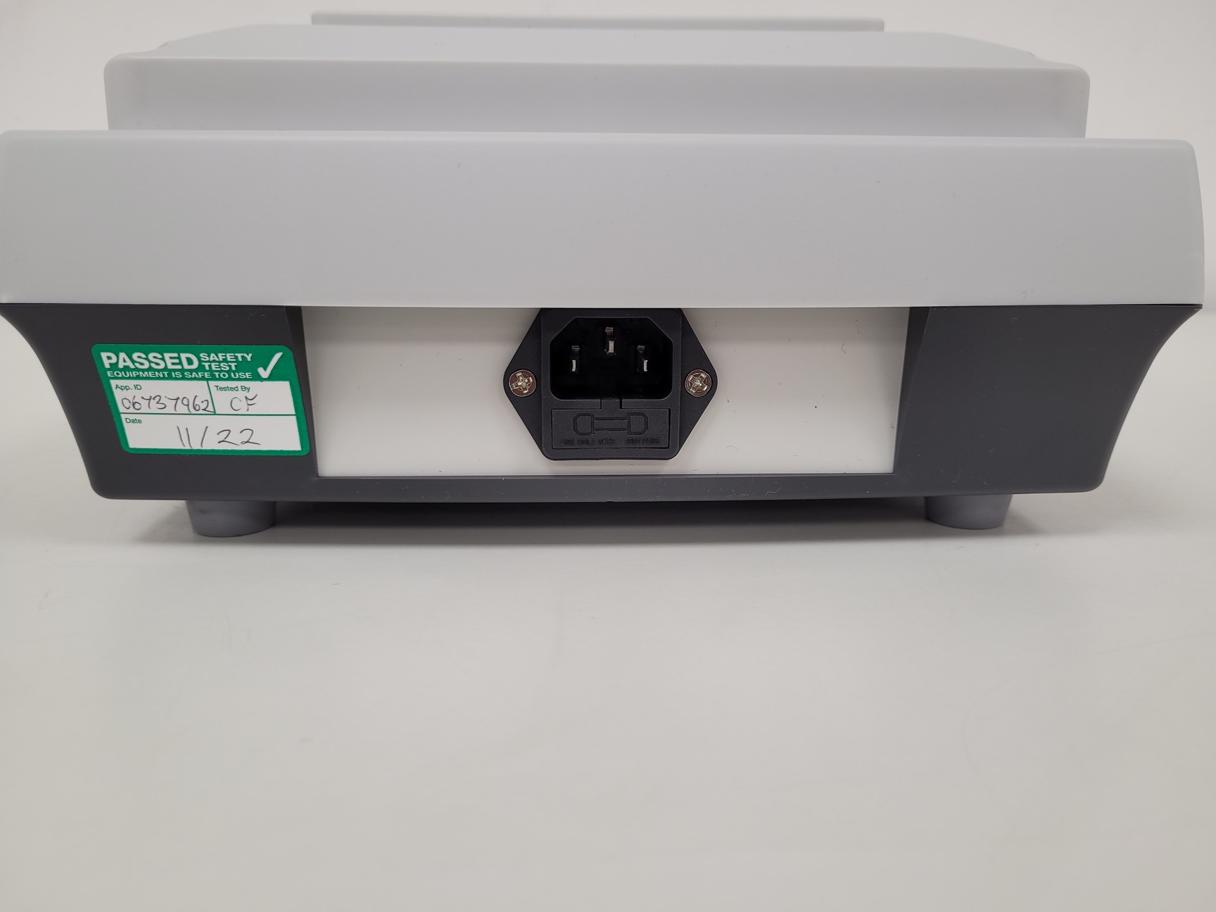 Image of Thermo Scientific Digital Shaking Drybath  Cat No 8888028 Lab