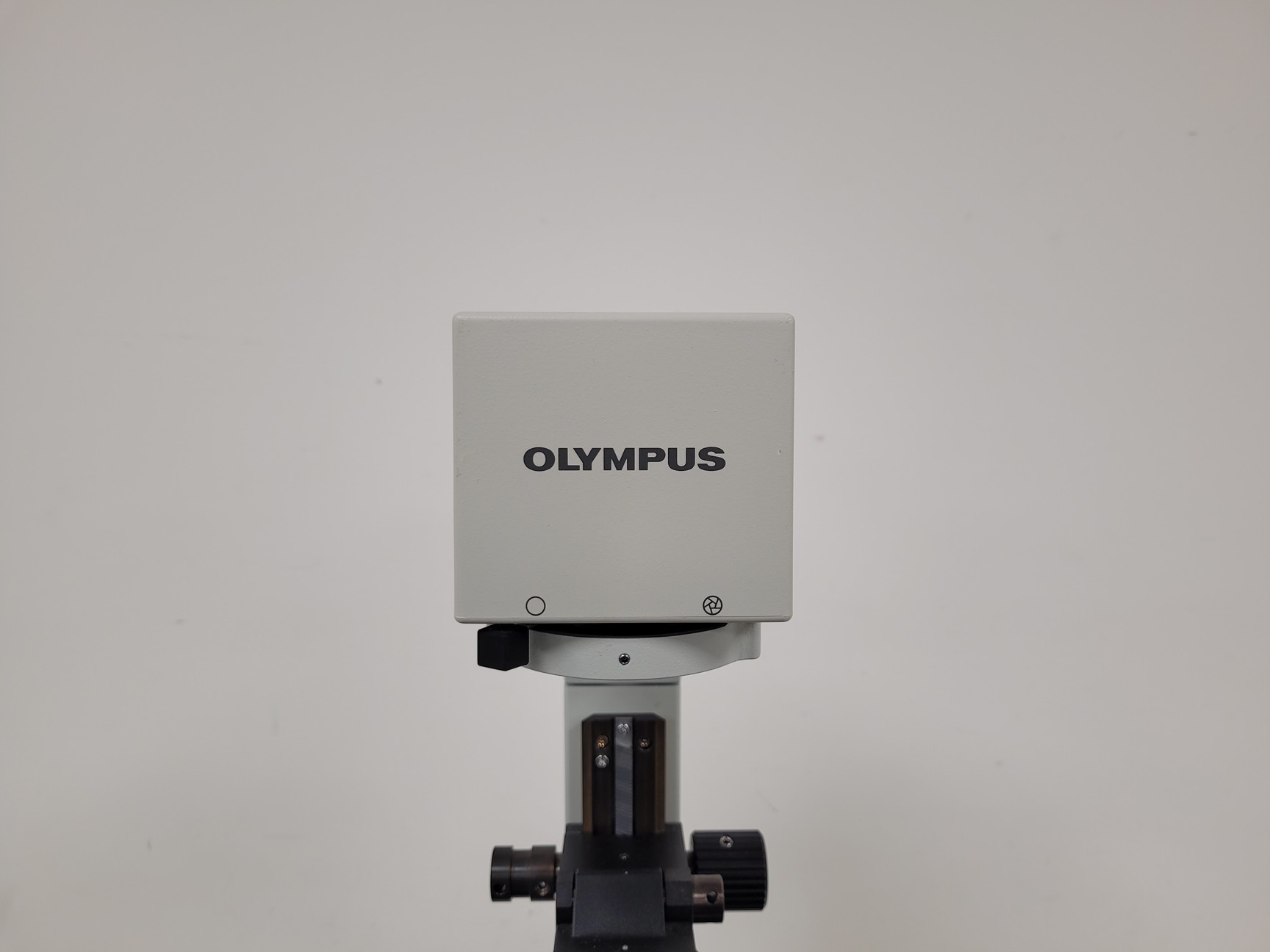 Image of Olympus IX50 Arcturus Inverted Microscope Body with 3 x Objectives & No Head