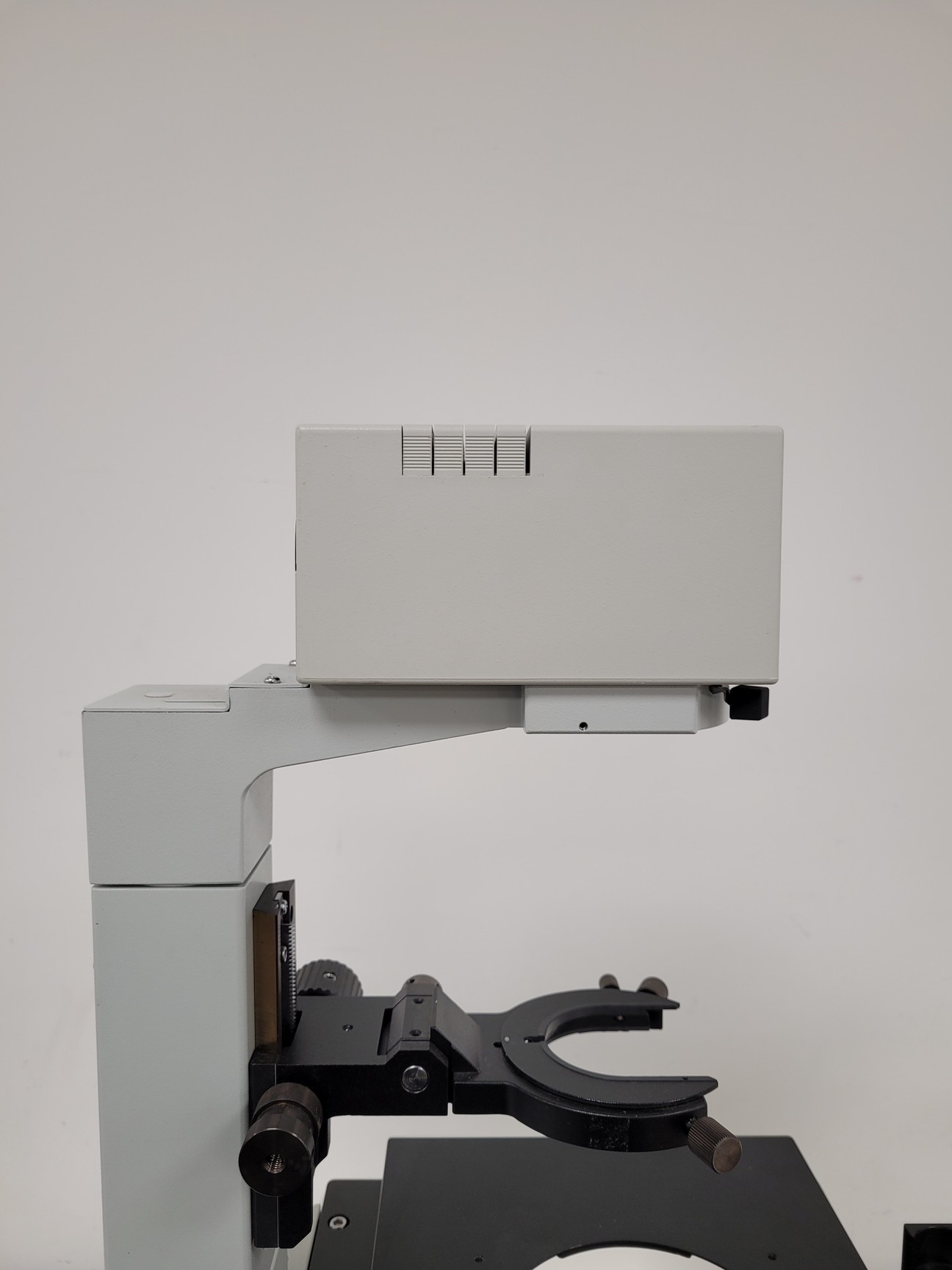 Image of Olympus IX50 Arcturus Inverted Microscope Body with 3 x Objectives & No Head