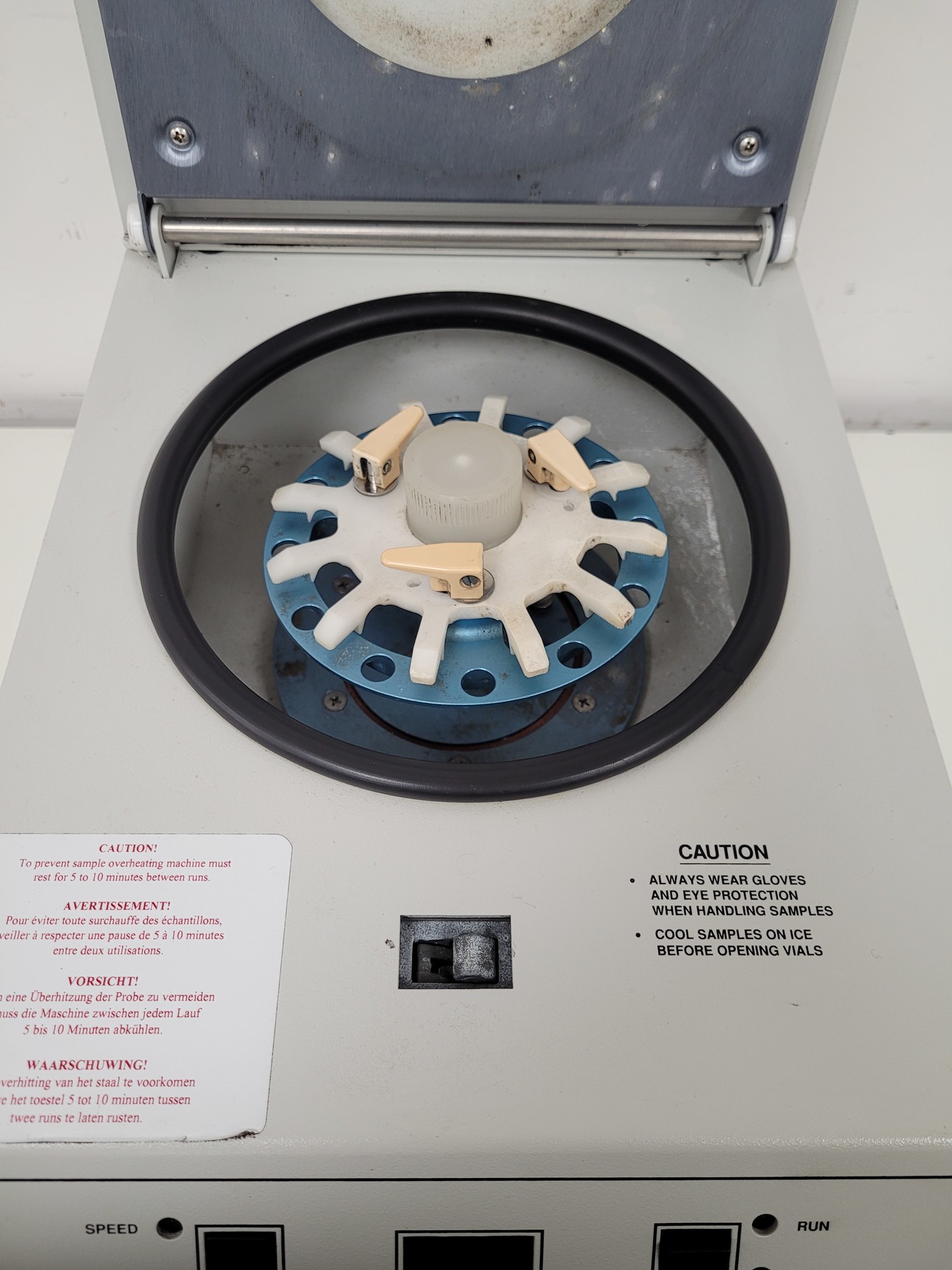 Image of Thermo Savant FastPrep FP120 Cell Disruption System  Model: FP120A-230 Lab