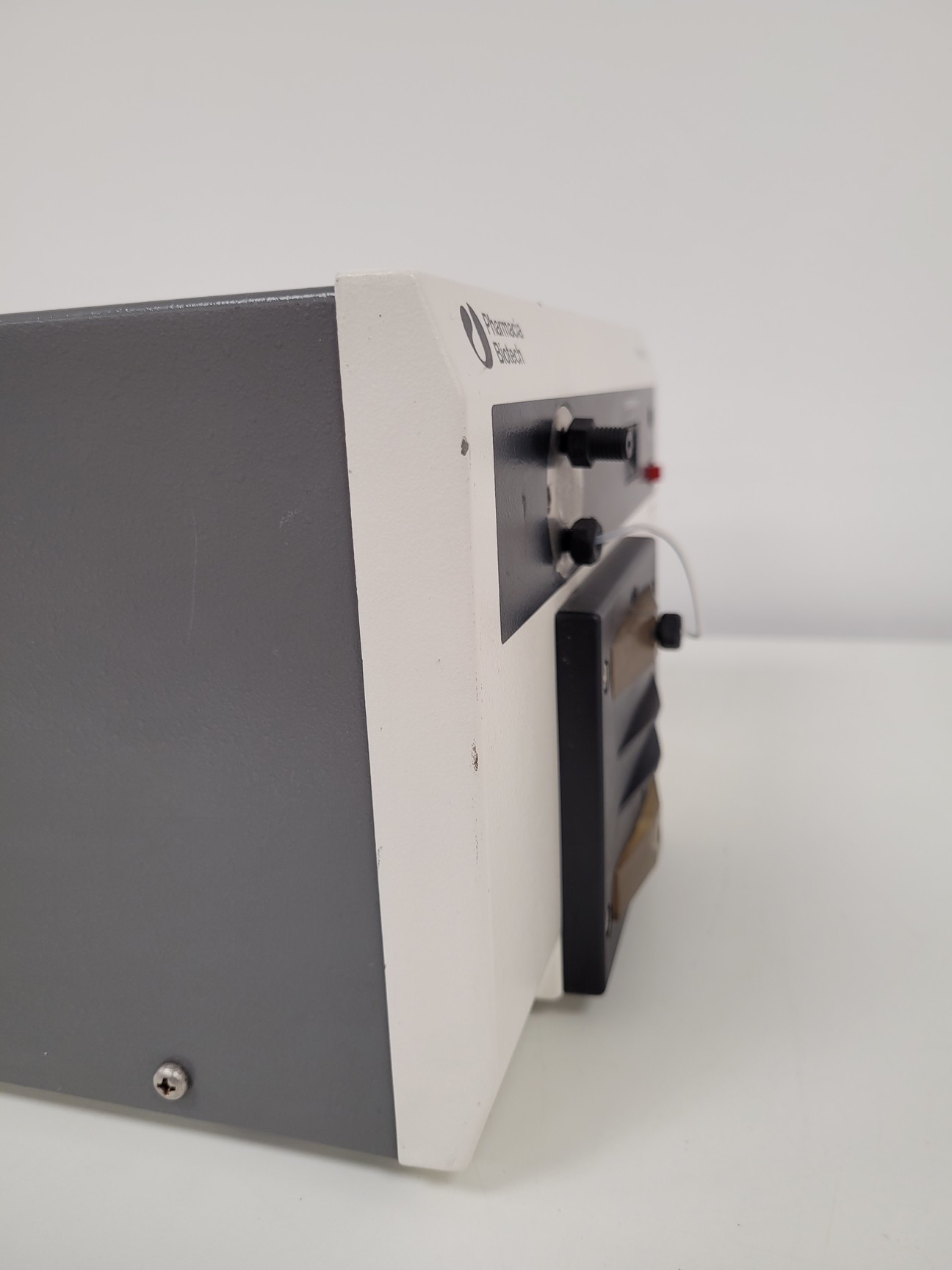 Image of Pharmacia Biotech Chromatography System - P-50 Pump, REC 102, GradiFrac V1.2 