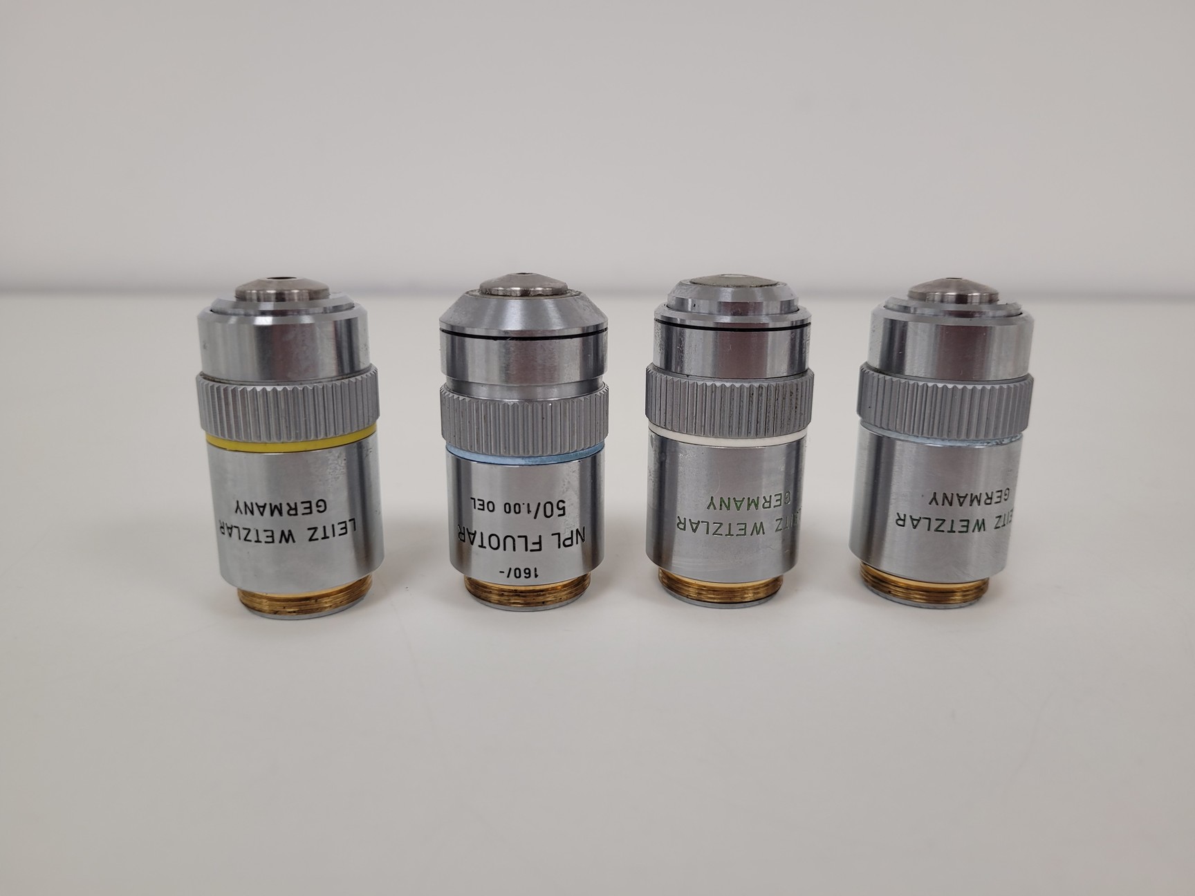 Image of Leitz Wetzlar Dialux 20 Trinocular Microscope with 4 x  NPL Fluotar Objectives 