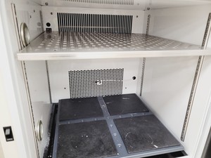Thumbnail image of Eppendorf New Brunswick Innova 42R Incubator Shaker  Lab