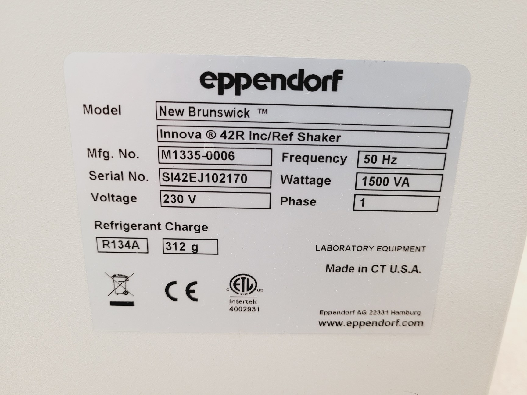 Image of Eppendorf New Brunswick Innova 42R Incubator Shaker  Lab