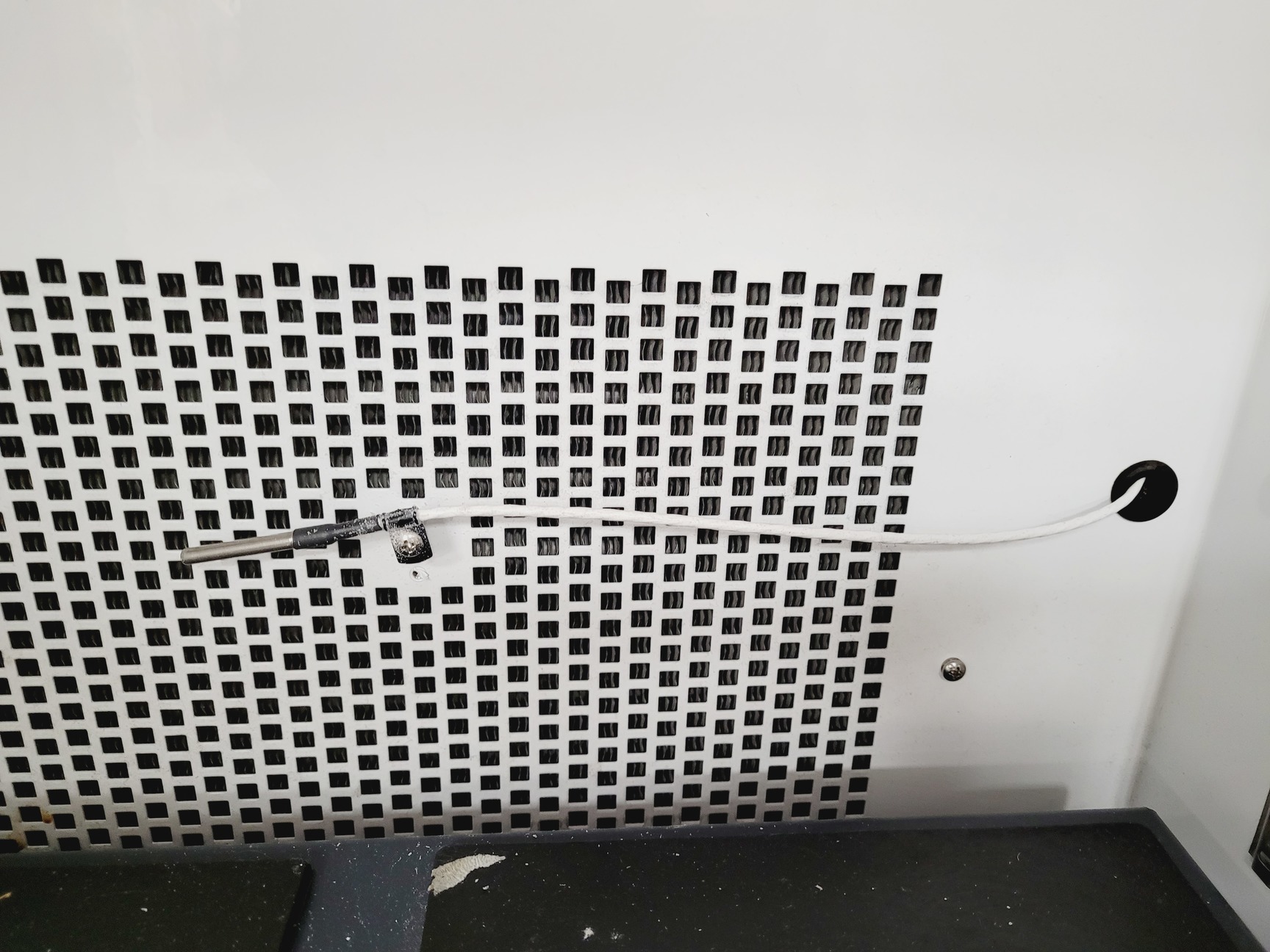 Image of Eppendorf New Brunswick Innova 42R Incubator Shaker  Lab