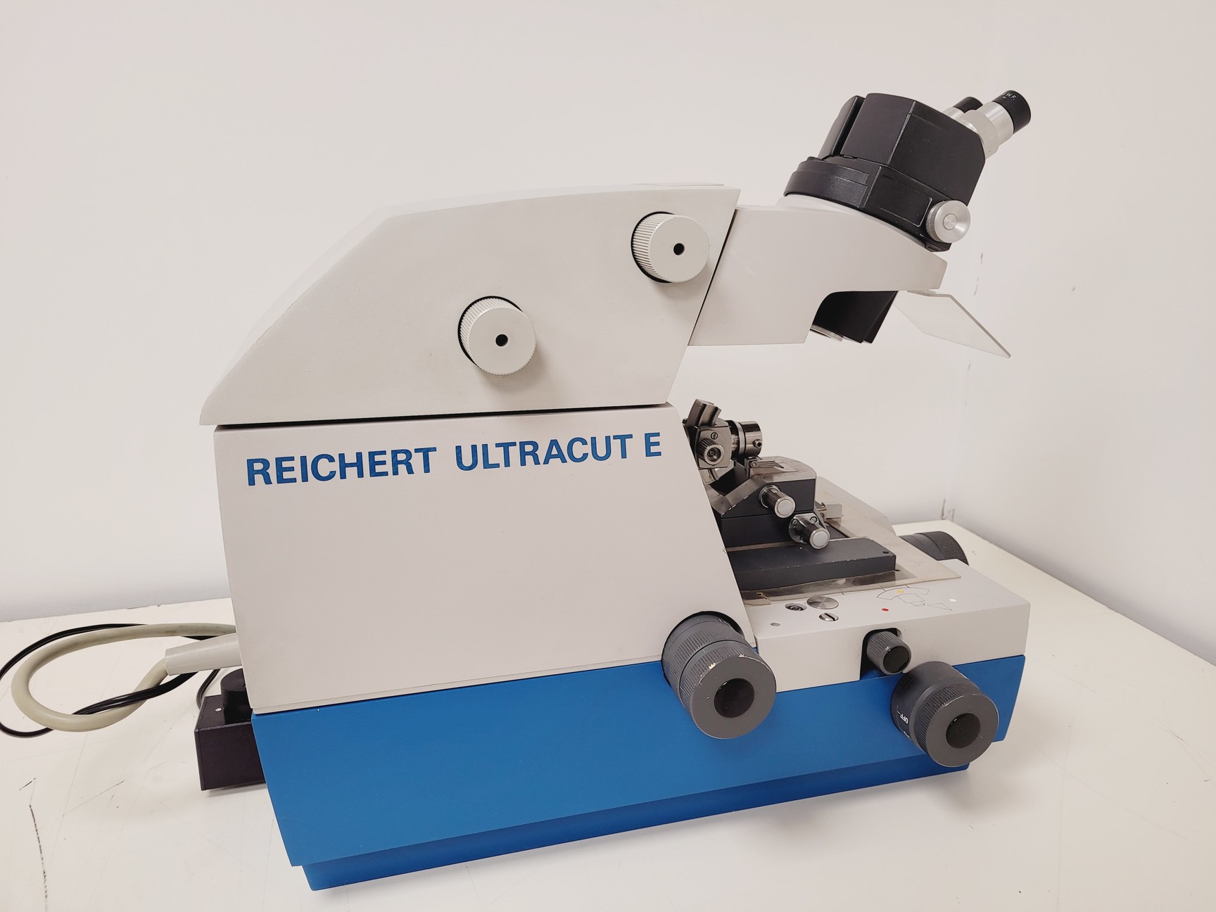 Image of Leica Reichert Ultracut E Microtome System  Type - 701704 Lab