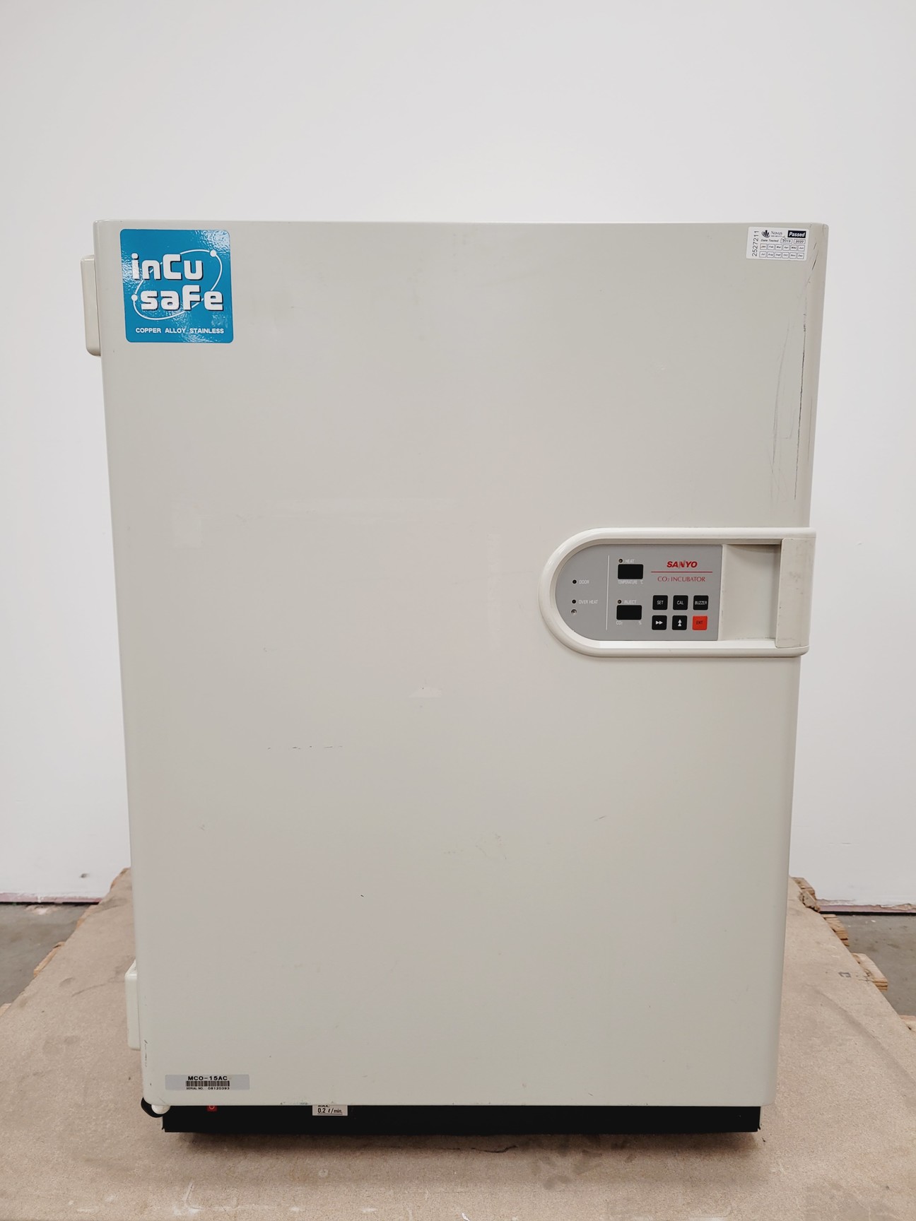 Image of Sanyo Laboratory CO2 Incubator  Model - MCO-15AC Lab