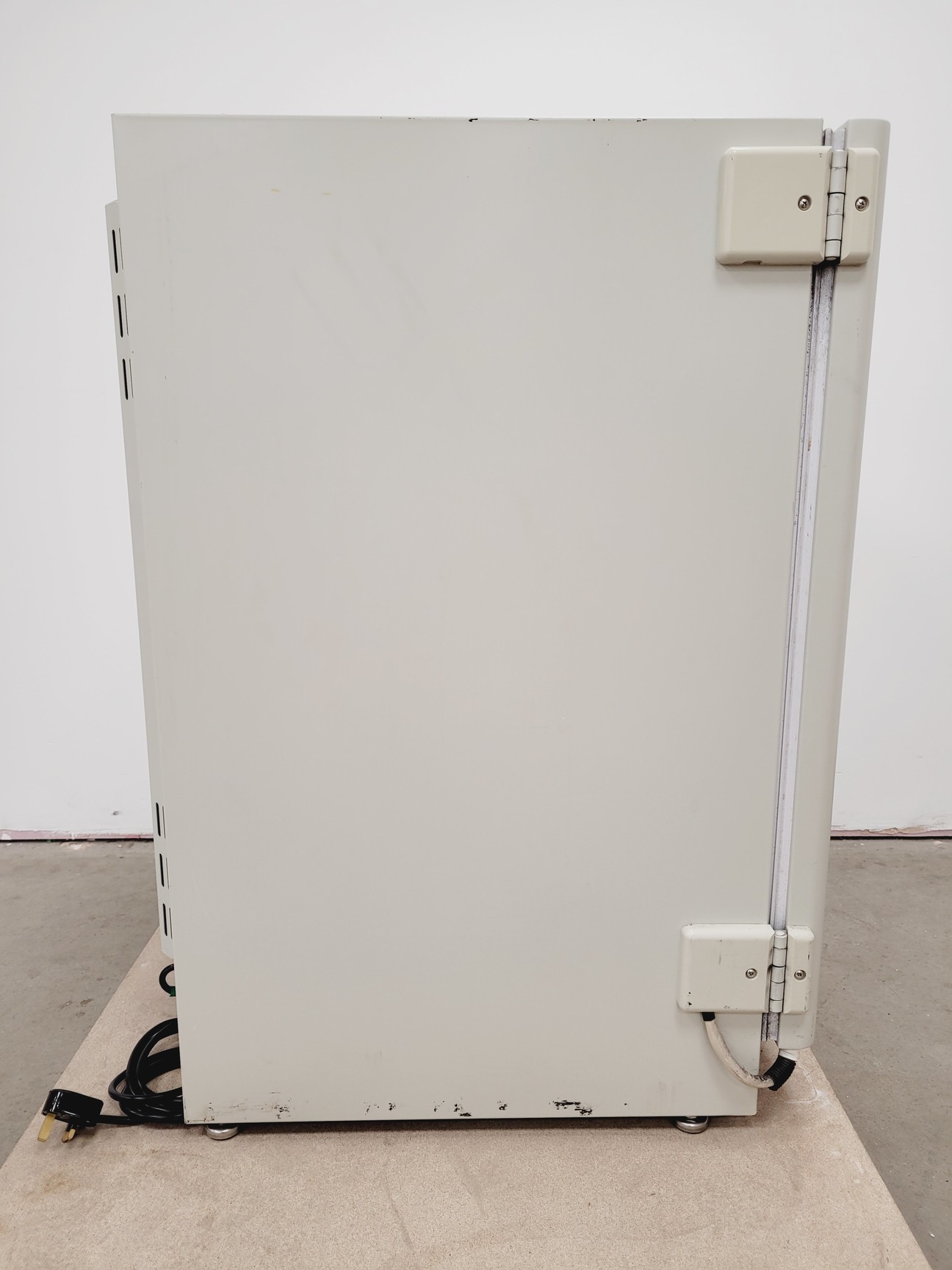 Image of Sanyo Laboratory CO2 Incubator  Model - MCO-15AC Lab