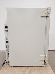 Thumbnail image of Sanyo CO2 Laboratory Incubator  Model - MCO-18AIC Lab