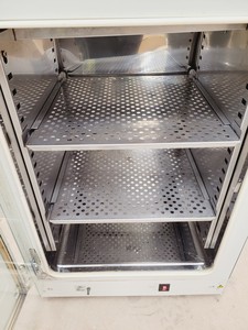 Thumbnail image of Sanyo CO2 Laboratory Incubator  Model - MCO-17AI Lab