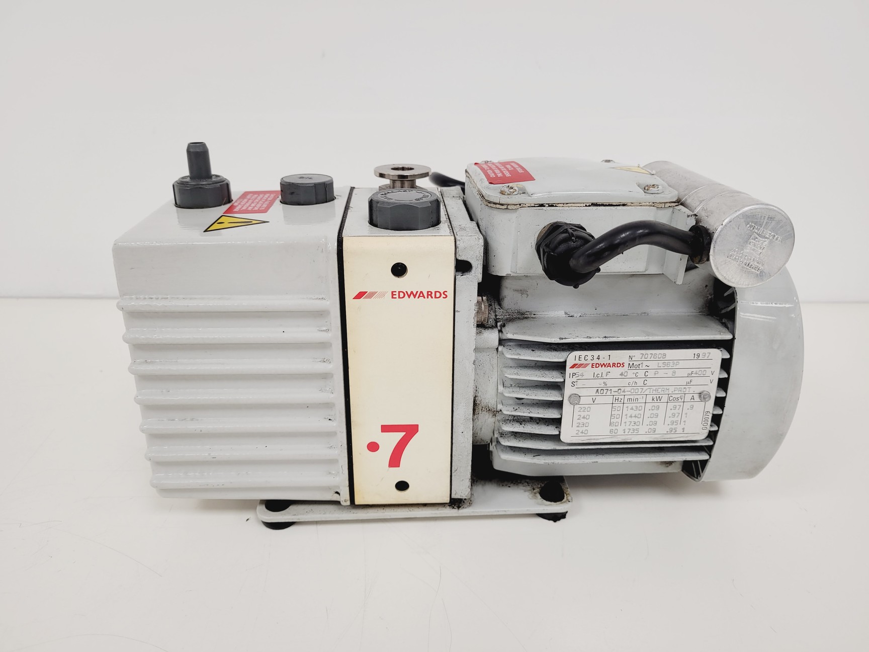 Image of Edwards 7 Rotary Vane Vacuum Pump  Model - E2M0.7 Lab