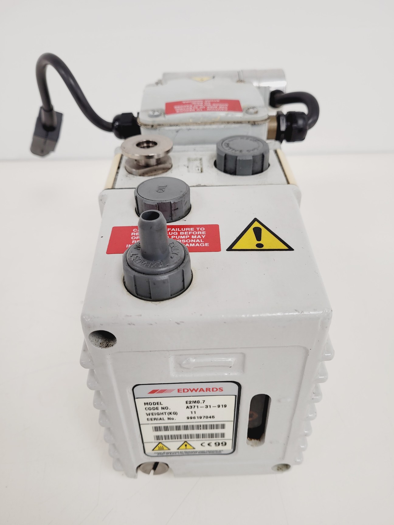 Image of Edwards 7 Rotary Vane Vacuum Pump  Model - E2M0.7 Lab