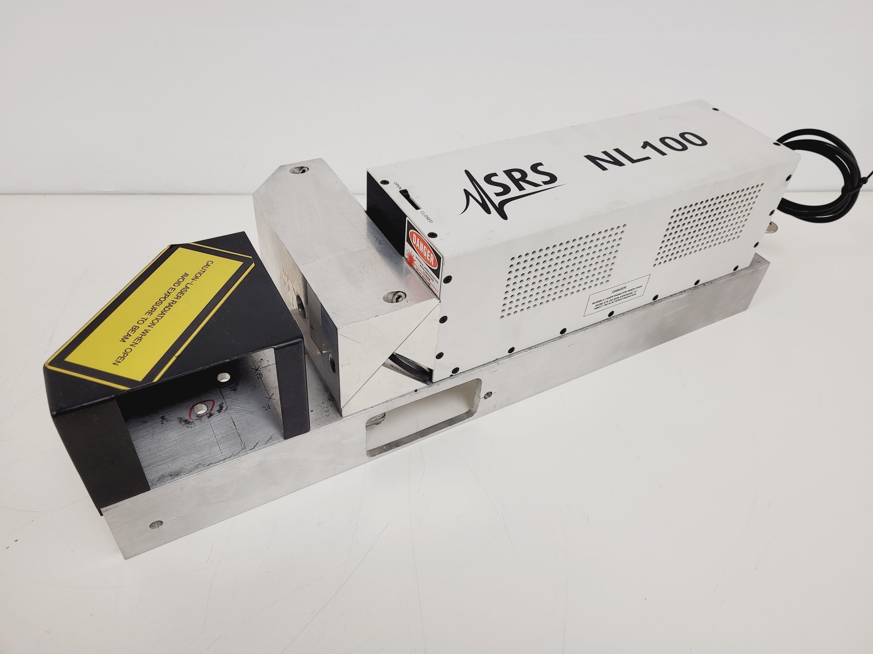 Image of SRS Stanford Research System NL100 Nitrogen Laser Lab