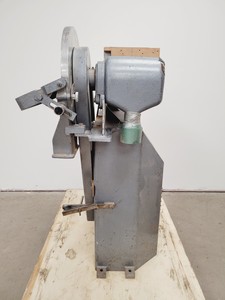 Thumbnail image of Whitehead Junior Type STJ Disc Sanding Machine / Linisher 