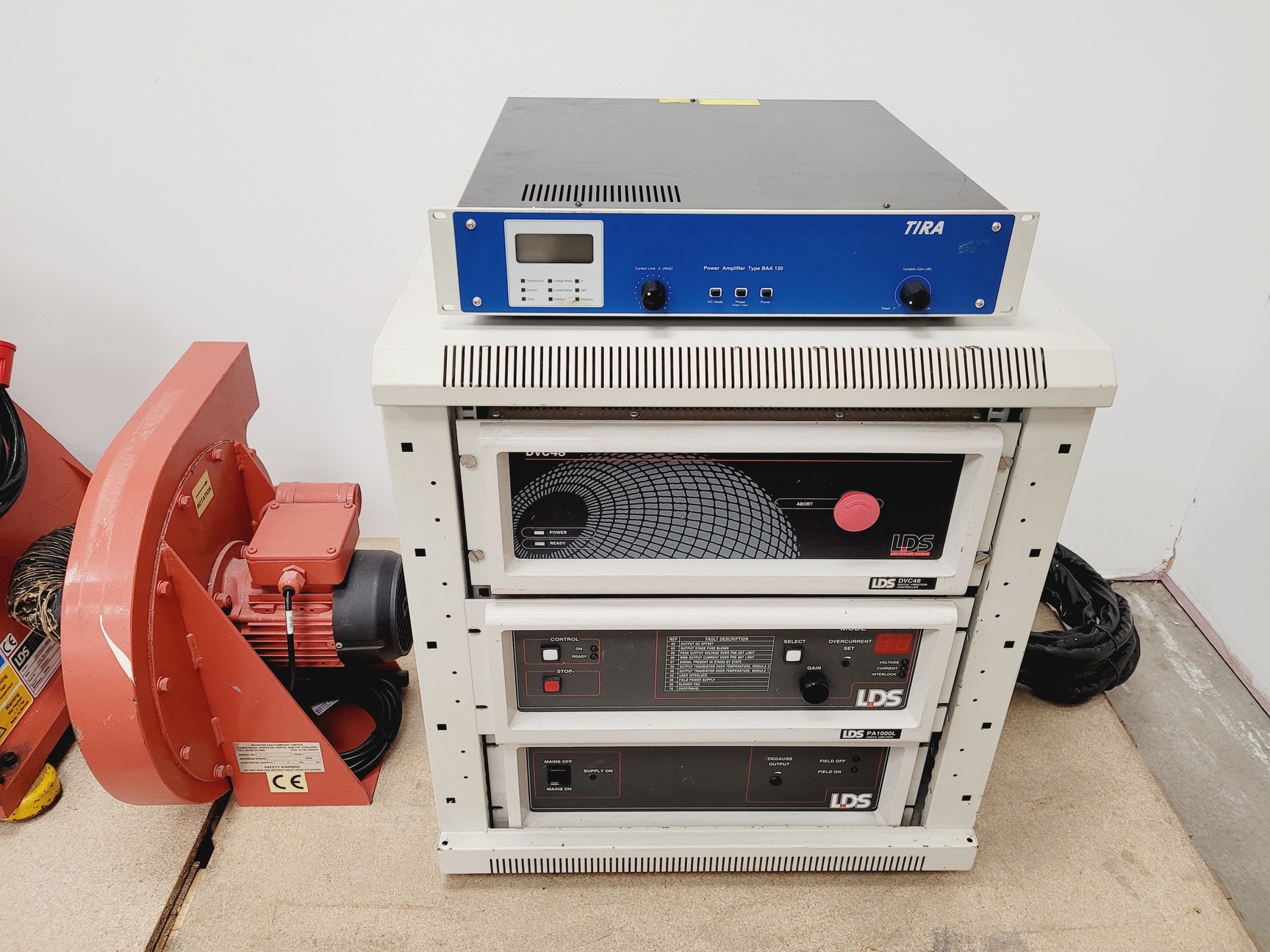 Image of LDS Air Cooled Vibrator  Model - V721 with Controller & Software Lab