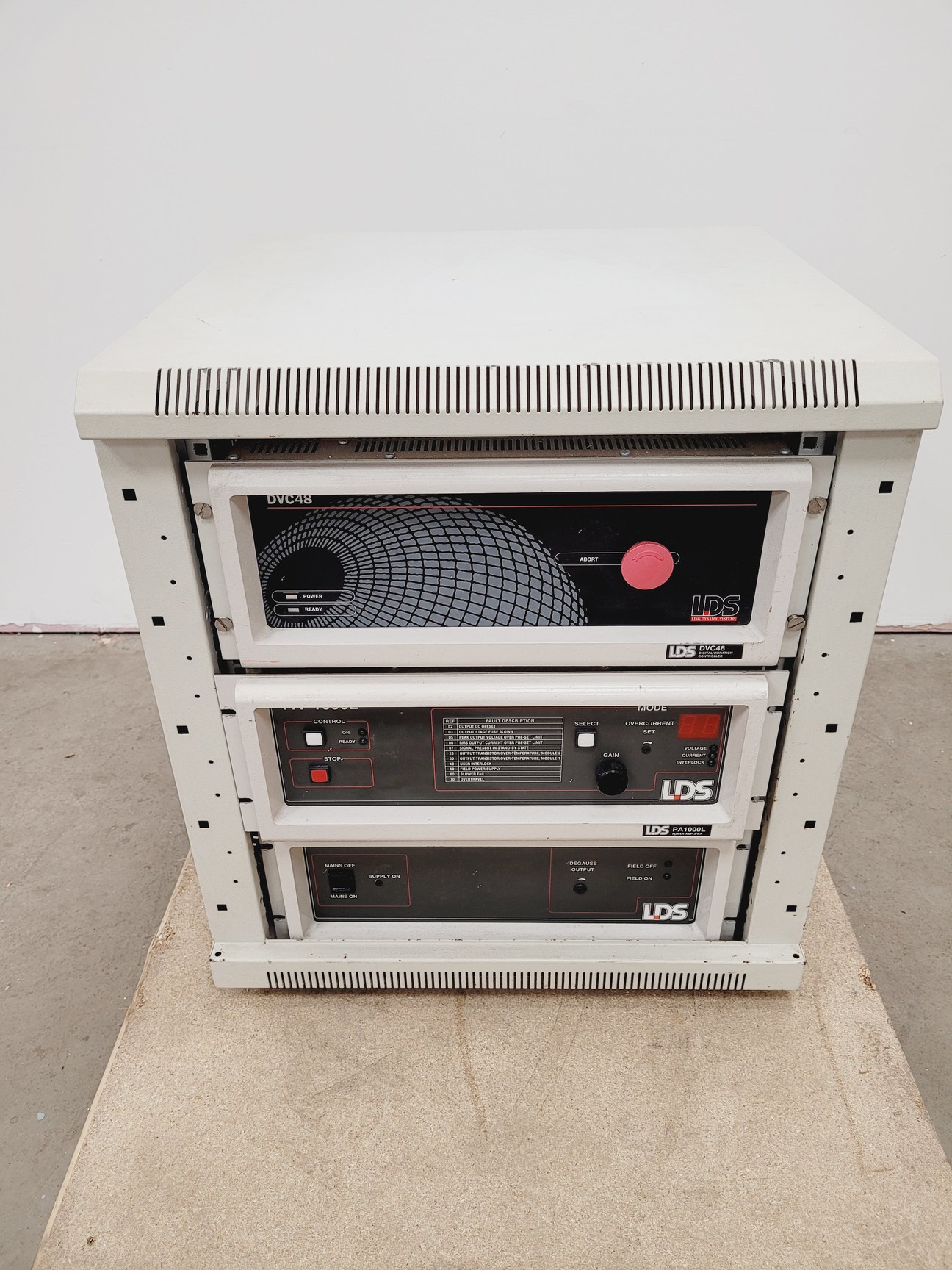 Image of LDS Air Cooled Vibrator  Model - V721 with Controller & Software Lab
