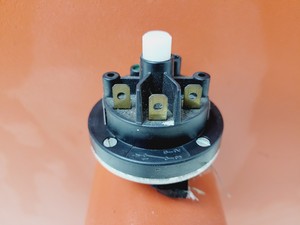 Thumbnail image of LDS Air Cooled Vibrator  Model - V721 with Controller & Software Lab