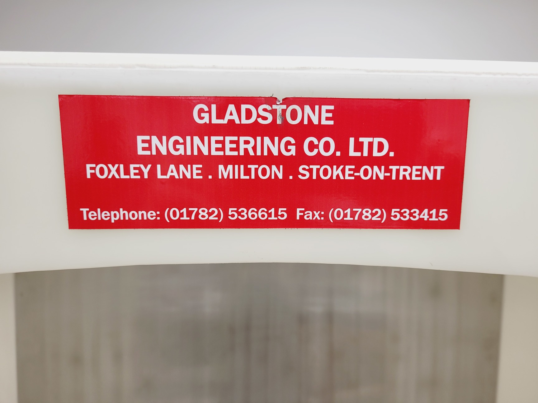Image of Gladstone G166 Engineering Pottery Waterwash Spray Wash Booth 