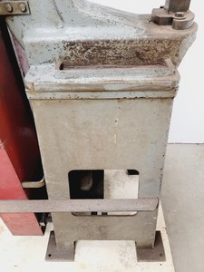 Thumbnail image of Engineering Workshop Industrial Nibbler