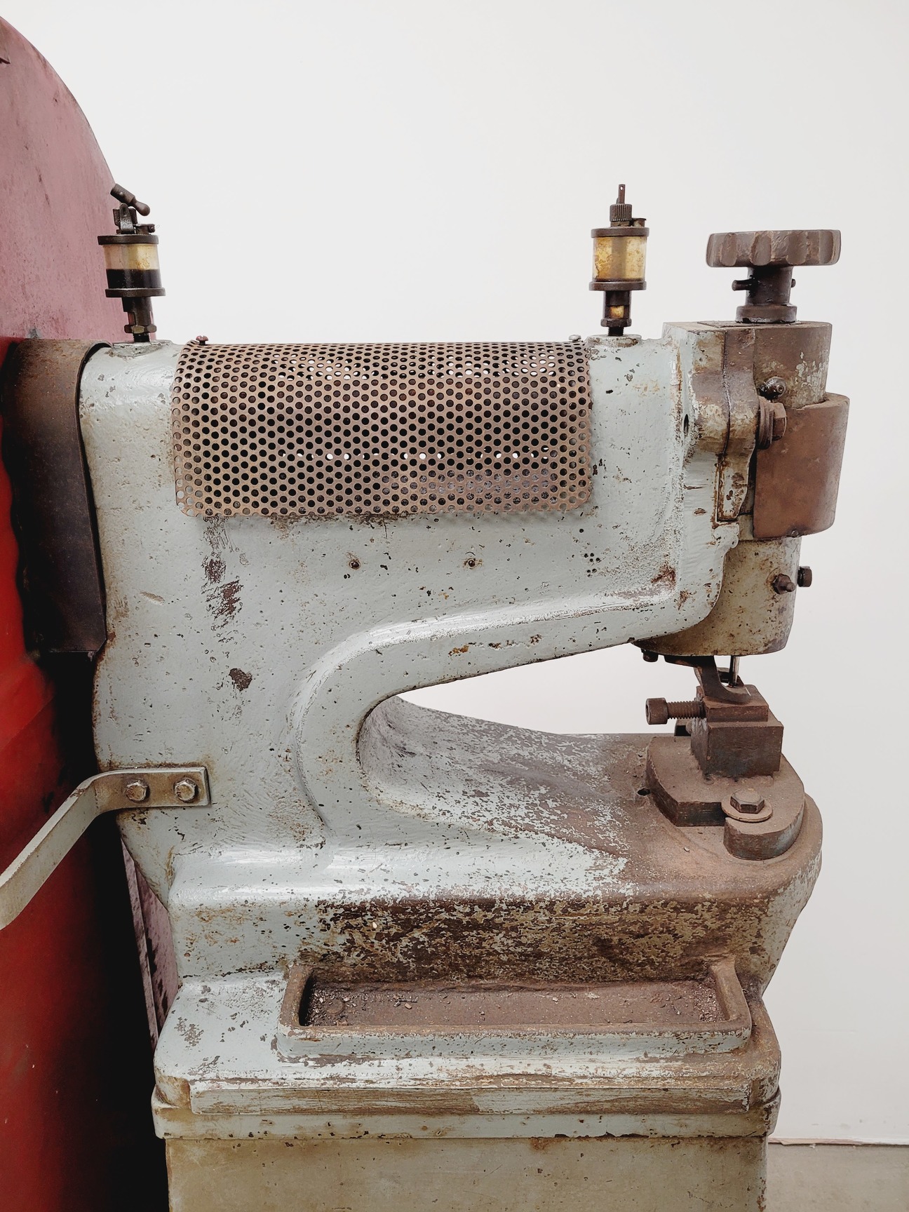 Image of Engineering Workshop Industrial Nibbler