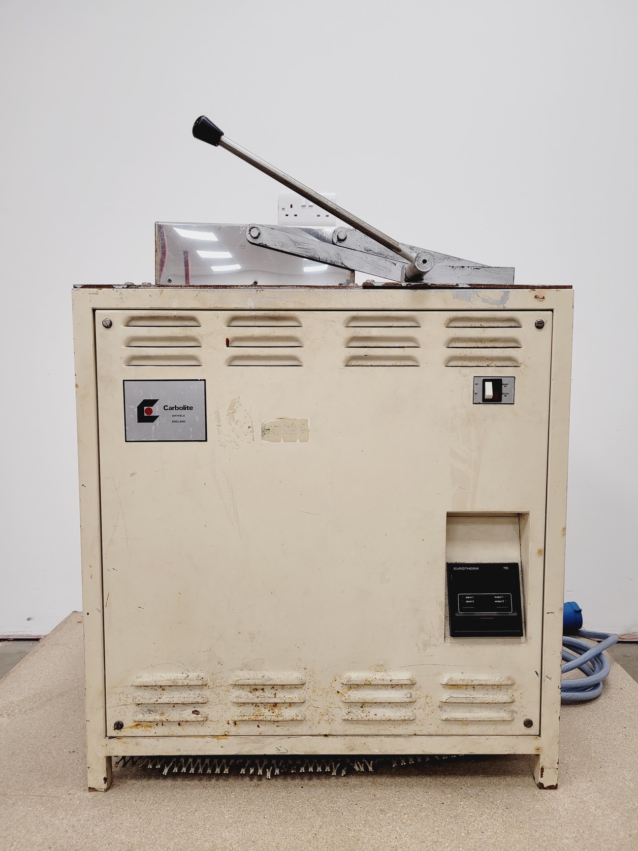 Image of Carbolite Laboratory Furnace  Type - VCF 12/23 lab