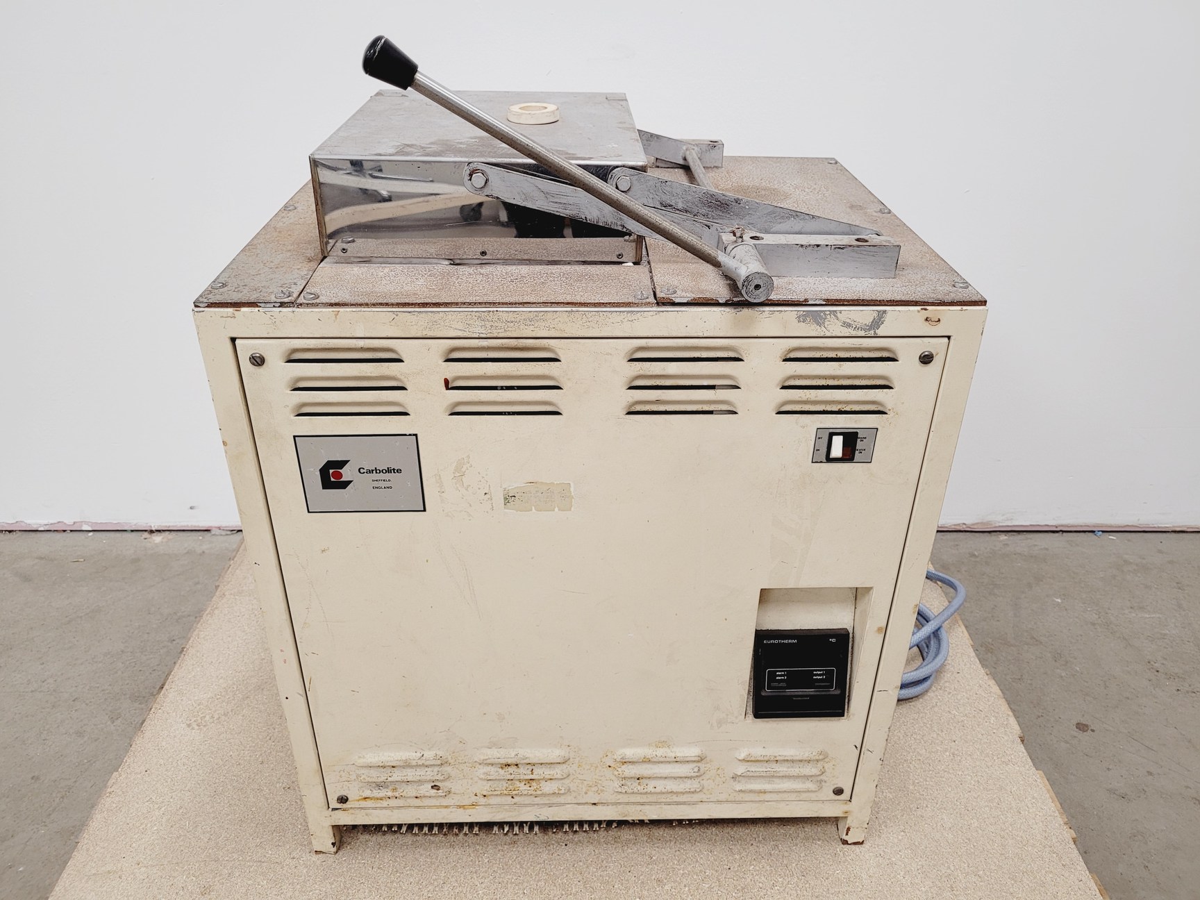 Image of Carbolite Laboratory Furnace  Type - VCF 12/23 lab