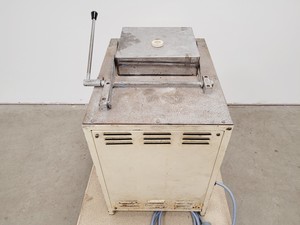 Thumbnail image of Carbolite Laboratory Furnace  Type - VCF 12/23 lab