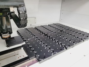 Thumbnail image of Genetix QArray Microarray Printer with Jun-Air 400 Compressor OF302-10S Lab