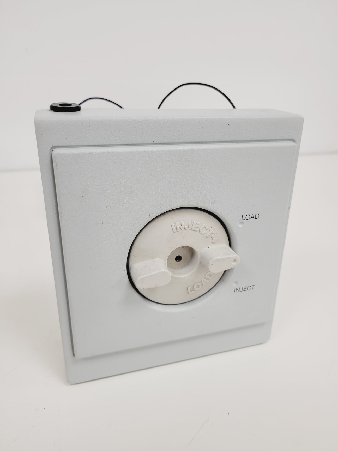 Image of Dionex Ion Chromatography System - AD20-1, GP40-1, ED40-1, LC10-2, AS40-1, UI20