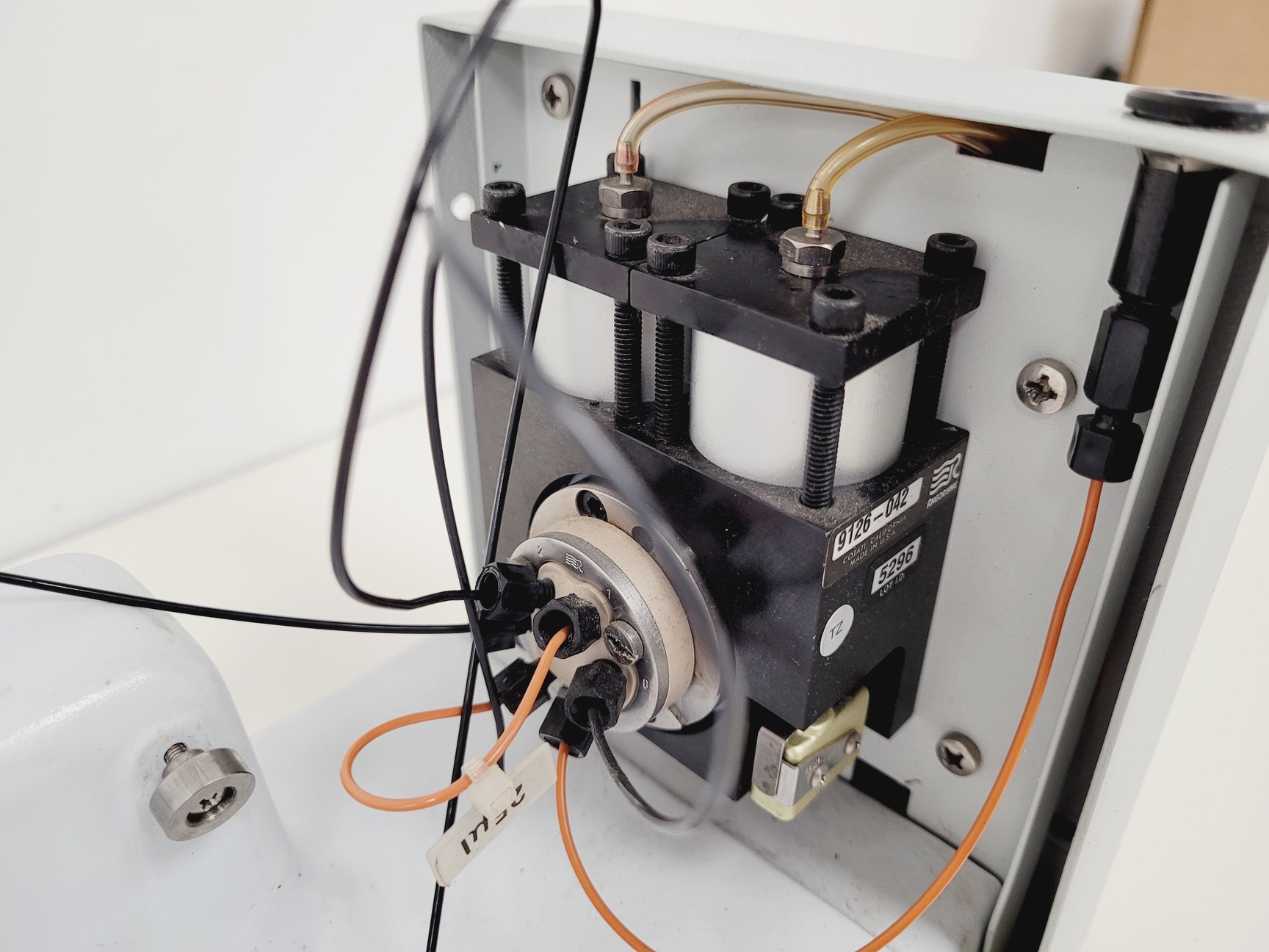 Image of Dionex Ion Chromatography System - AD20-1, GP40-1, ED40-1, LC10-2, AS40-1, UI20
