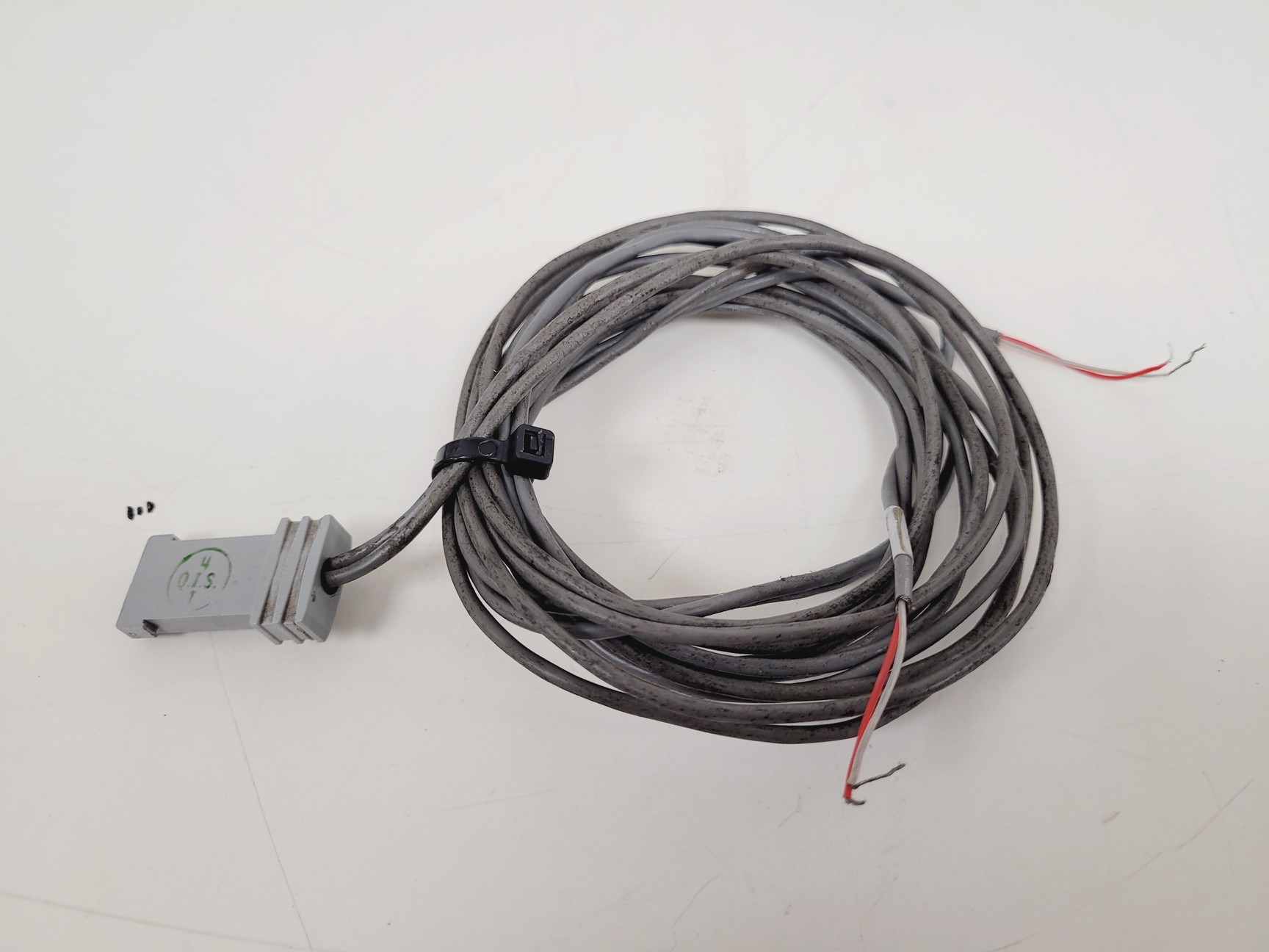Image of Dionex Ion Chromatography System - AD20-1, GP40-1, ED40-1, LC10-2, AS40-1, UI20