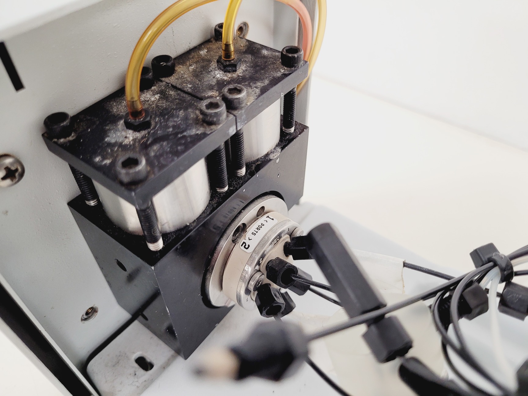Image of Dionex Ion Chromatography System - AD20-1, GP40-1, ED40-1, LC10-2, AS40-1, UI20